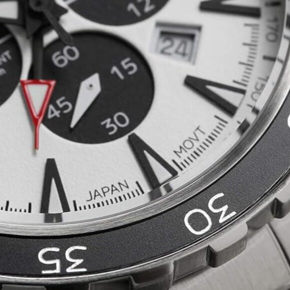 Hyakuichi 101 Chronograph GMT watch, brand new in box - Picture 2 of 8